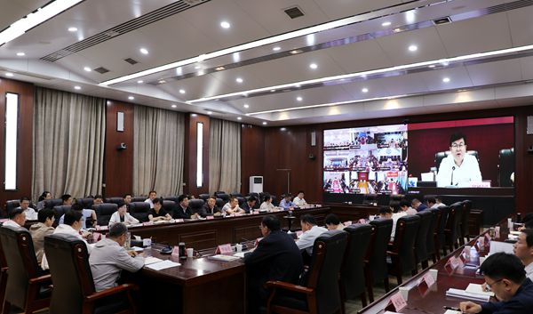 会议现场_副本.jpg